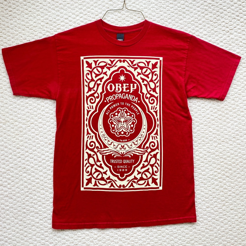 OBEY Red Propoganda Shirt Mens M